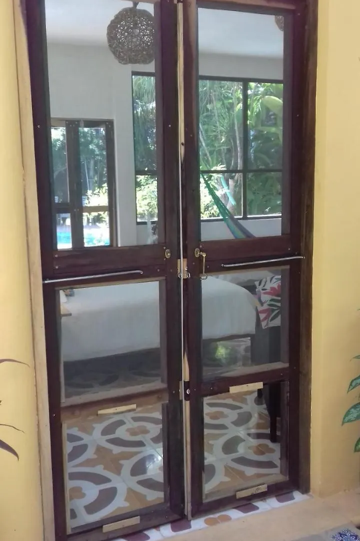 Casa Kin33 Bed & Breakfast Cancun 4*,